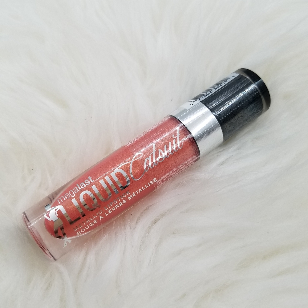 Wet n wild Megalast liquid catsuit Metallic lipstick. Shade: 949A Ball in Love.
